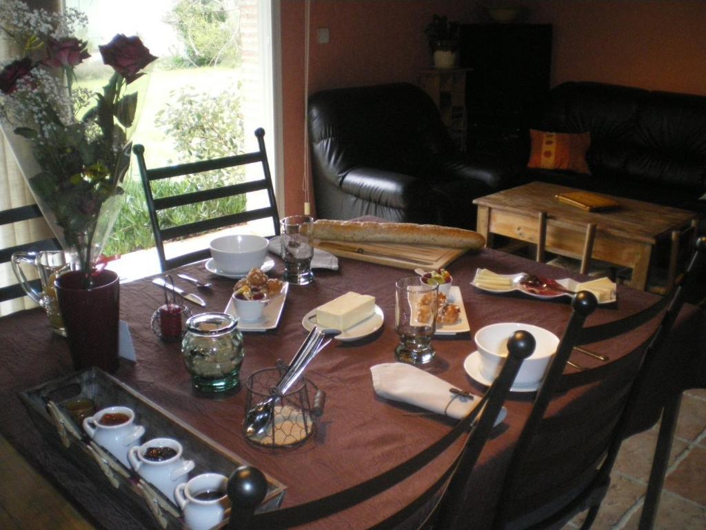 Le Poulailler Villa Lavit Buitenkant foto